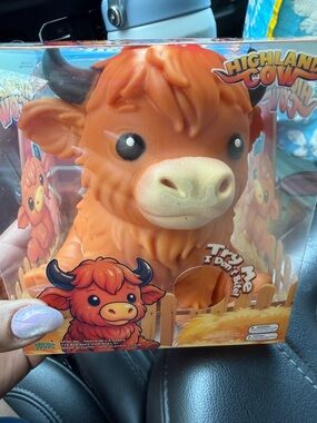 Highland Cow Squeaky Plush Toy